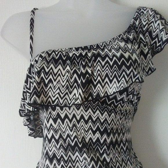 Iz Byer Tops - 🌟 IzByer Off The Sholder Tank